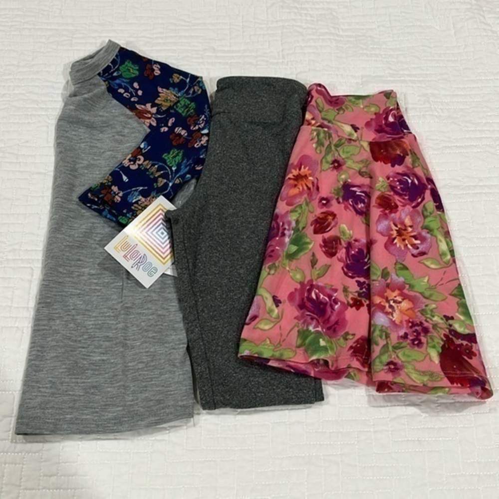 LULAROE :: TOP & BOTTOMS